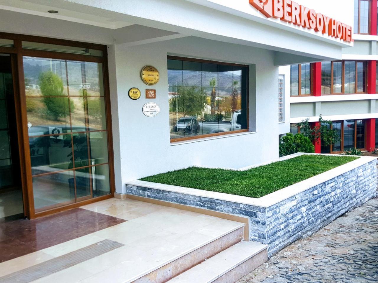 Berksoy Hotel Bergama Exterior foto